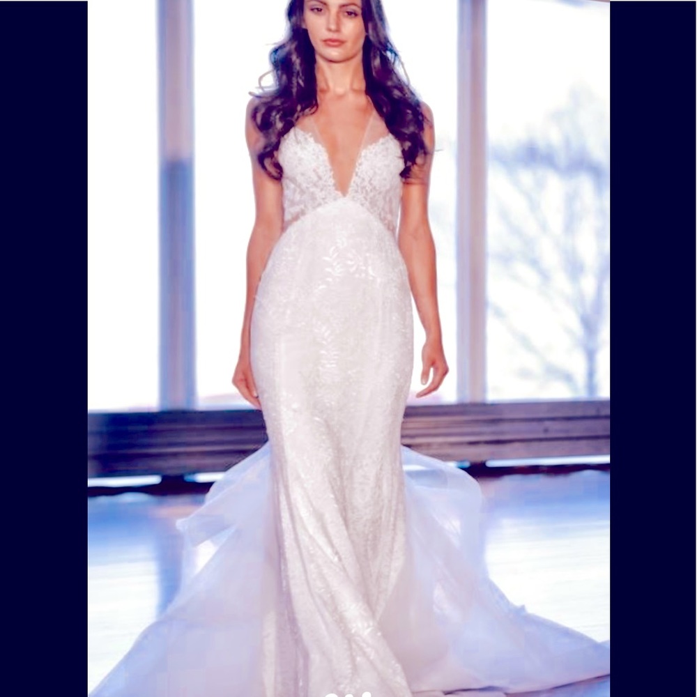 NEVER WORN Alyne By Rivini Debbie